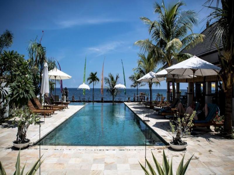 Kelapa Lovina Beach Villa Exterior foto