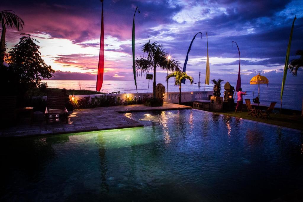 Kelapa Lovina Beach Villa Exterior foto